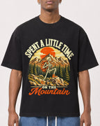 Mockup Boxy Heavyweight Tee Black male close-up 15