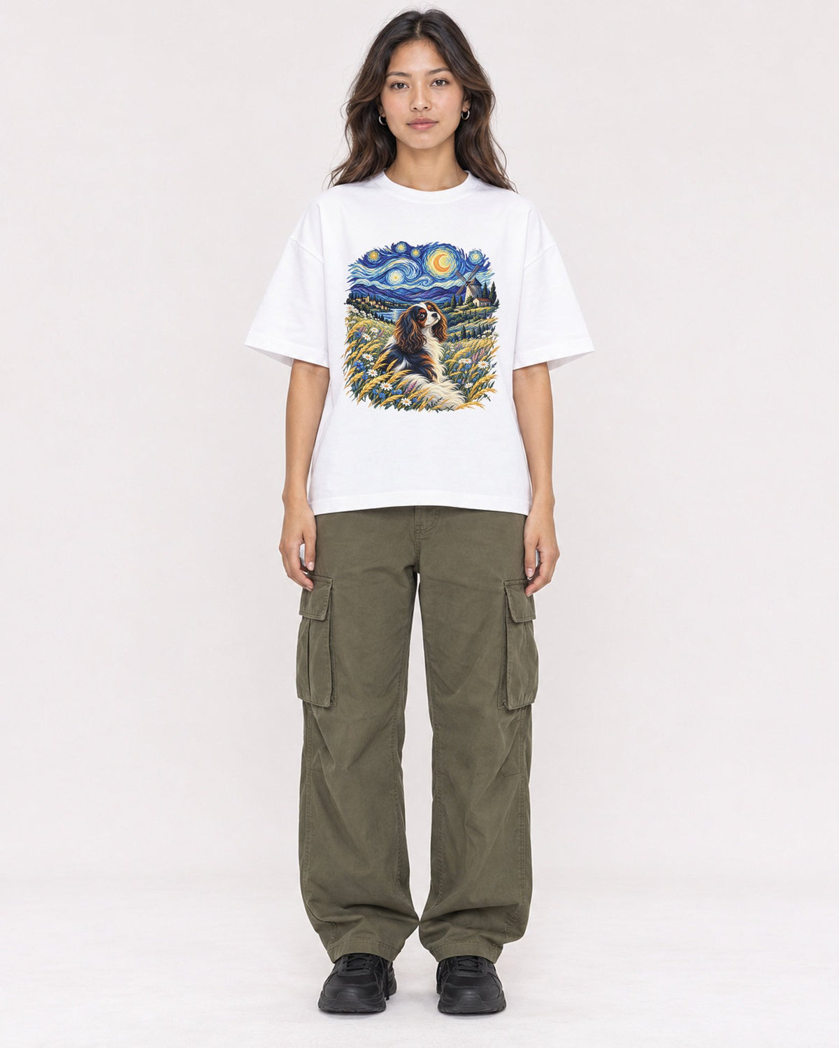 Mockup Boxy Heavyweight Tee White female full-body 02