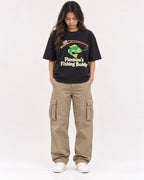 Mockup Boxy Heavyweight Tee Black female full-body 02