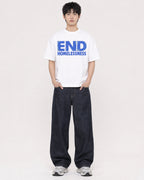 Mockup Boxy Heavyweight Tee White male full-body 01