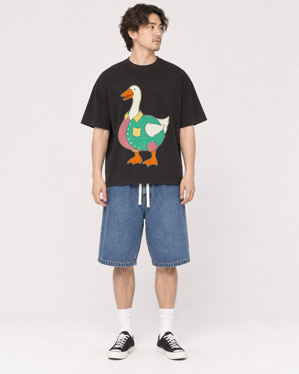 Mockup Boxy Heavyweight Tee Black male full-body 03