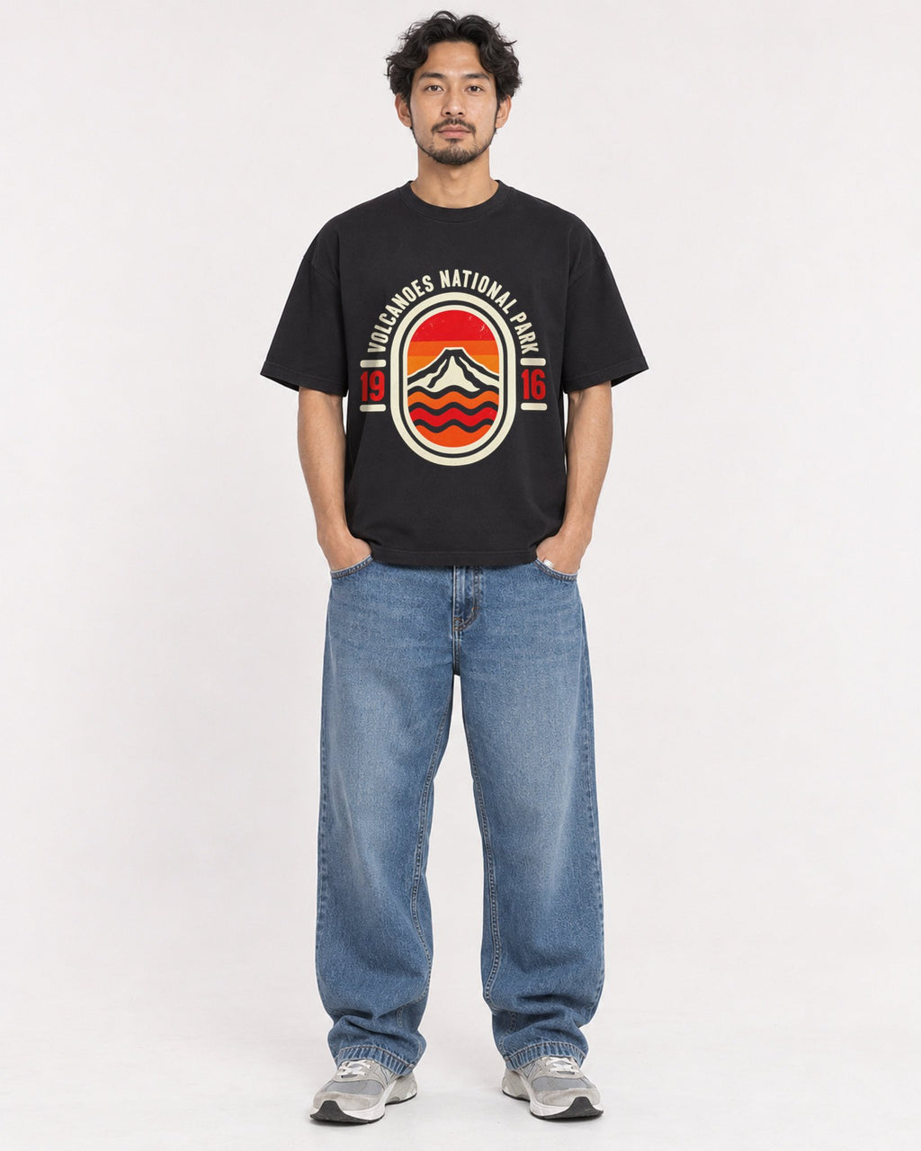 Mockup Boxy Heavyweight Tee Black male full-body 02