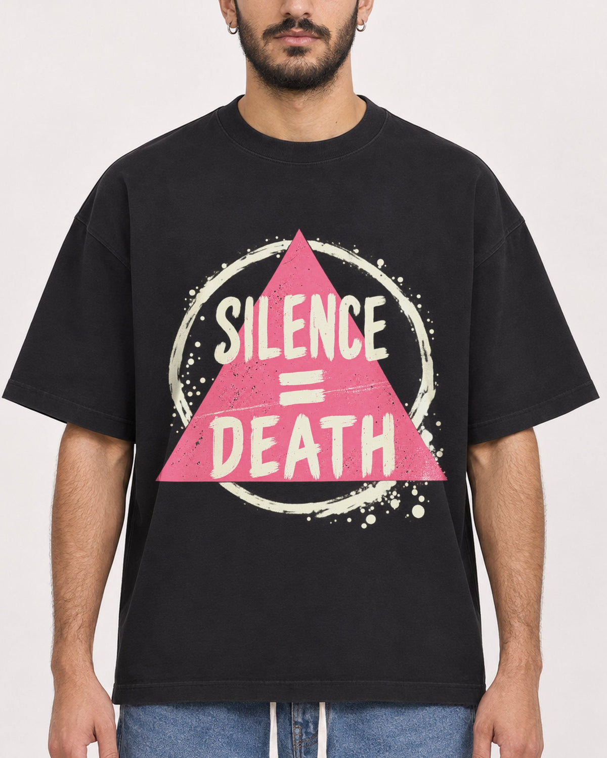 Mockup Boxy Heavyweight Tee Black male close-up 07