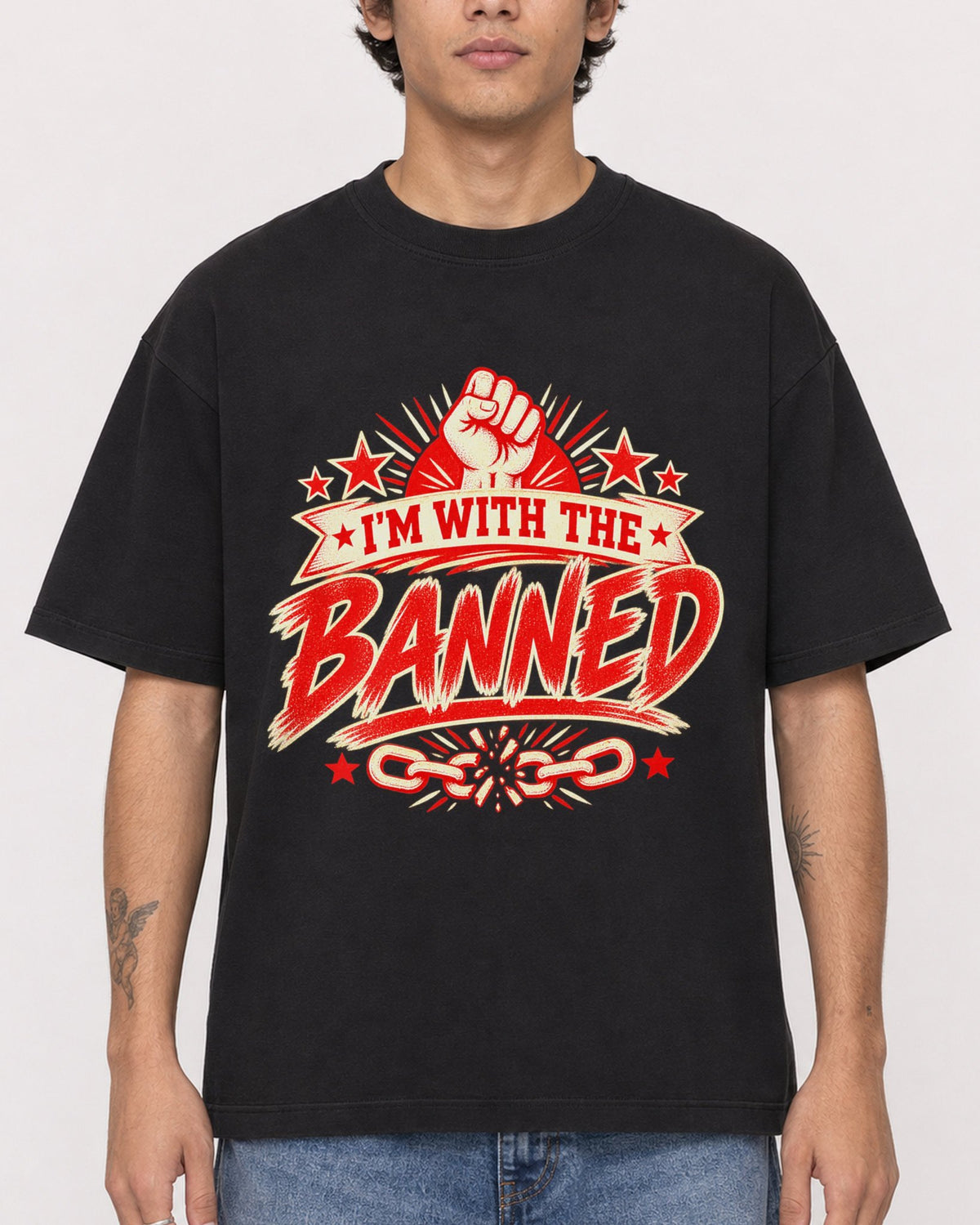 Mockup Boxy Heavyweight Tee Black male close-up 06