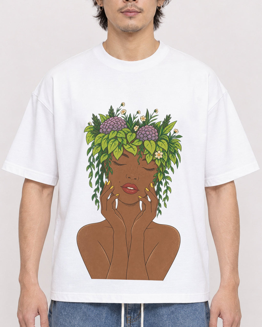 Mockup Boxy Heavyweight Tee White male close-up 03