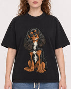 Mockup Boxy Heavyweight Tee Black female close-up 09