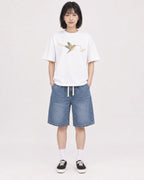 Mockup Boxy Heavyweight Tee White female full-body 11