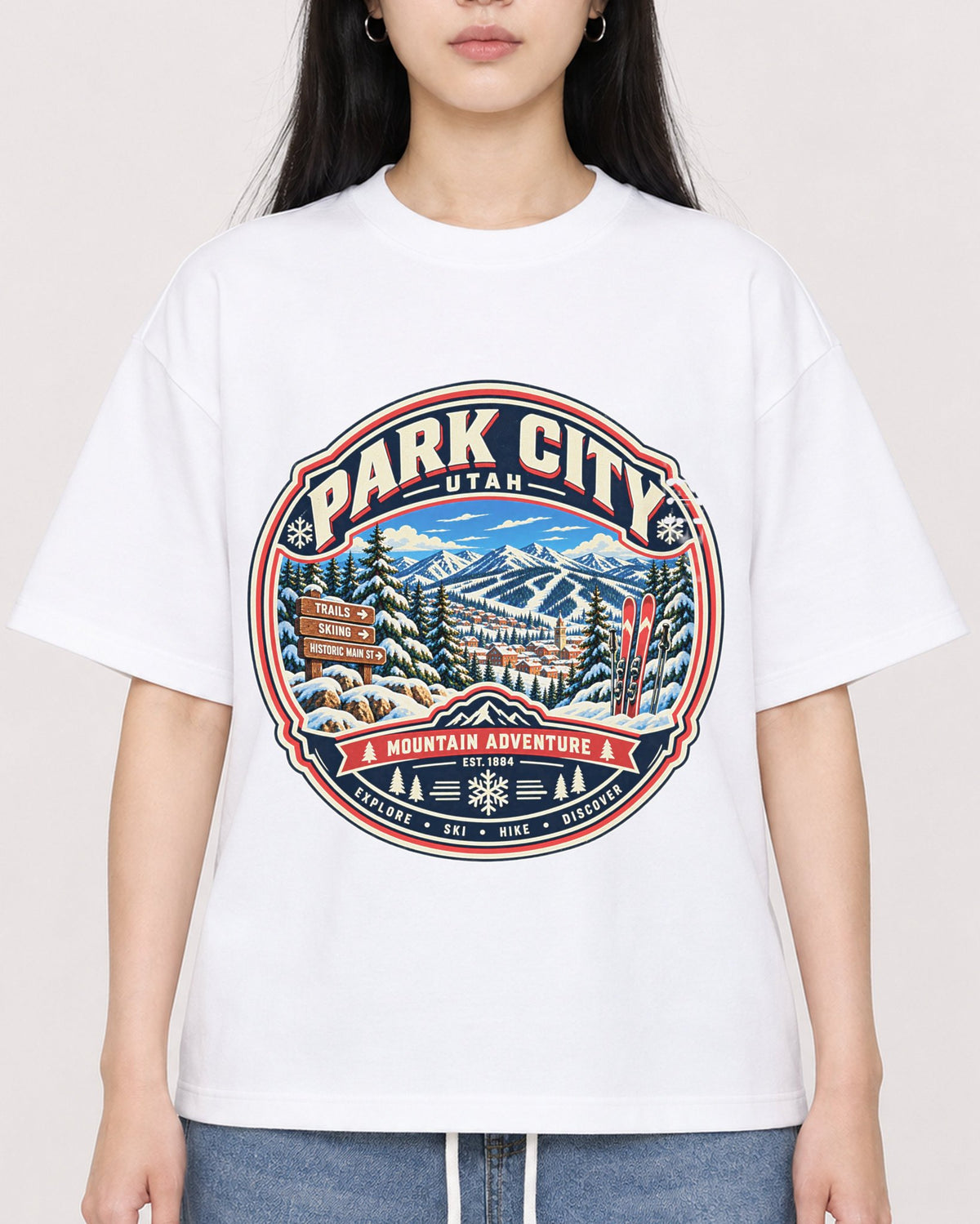 Mockup Boxy Heavyweight Tee White female close-up 01