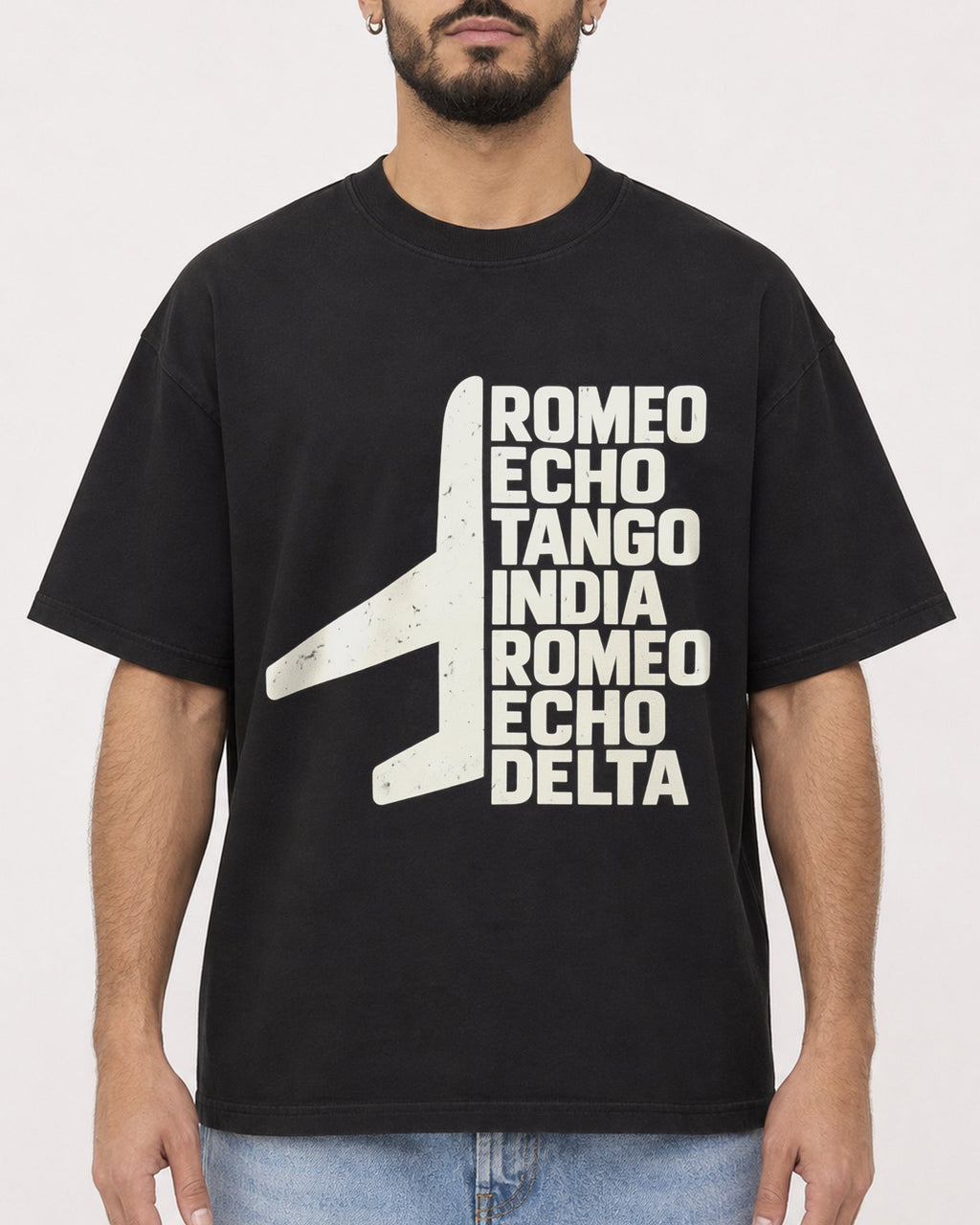 Mockup Boxy Heavyweight Tee Black male close-up 37