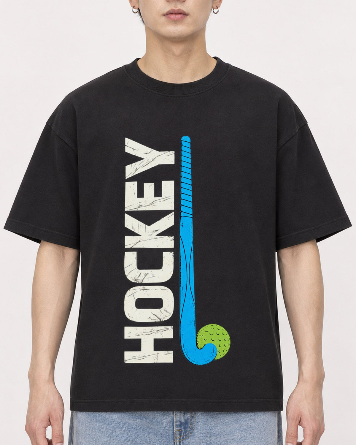 Mockup Boxy Heavyweight Tee Black male close-up 01