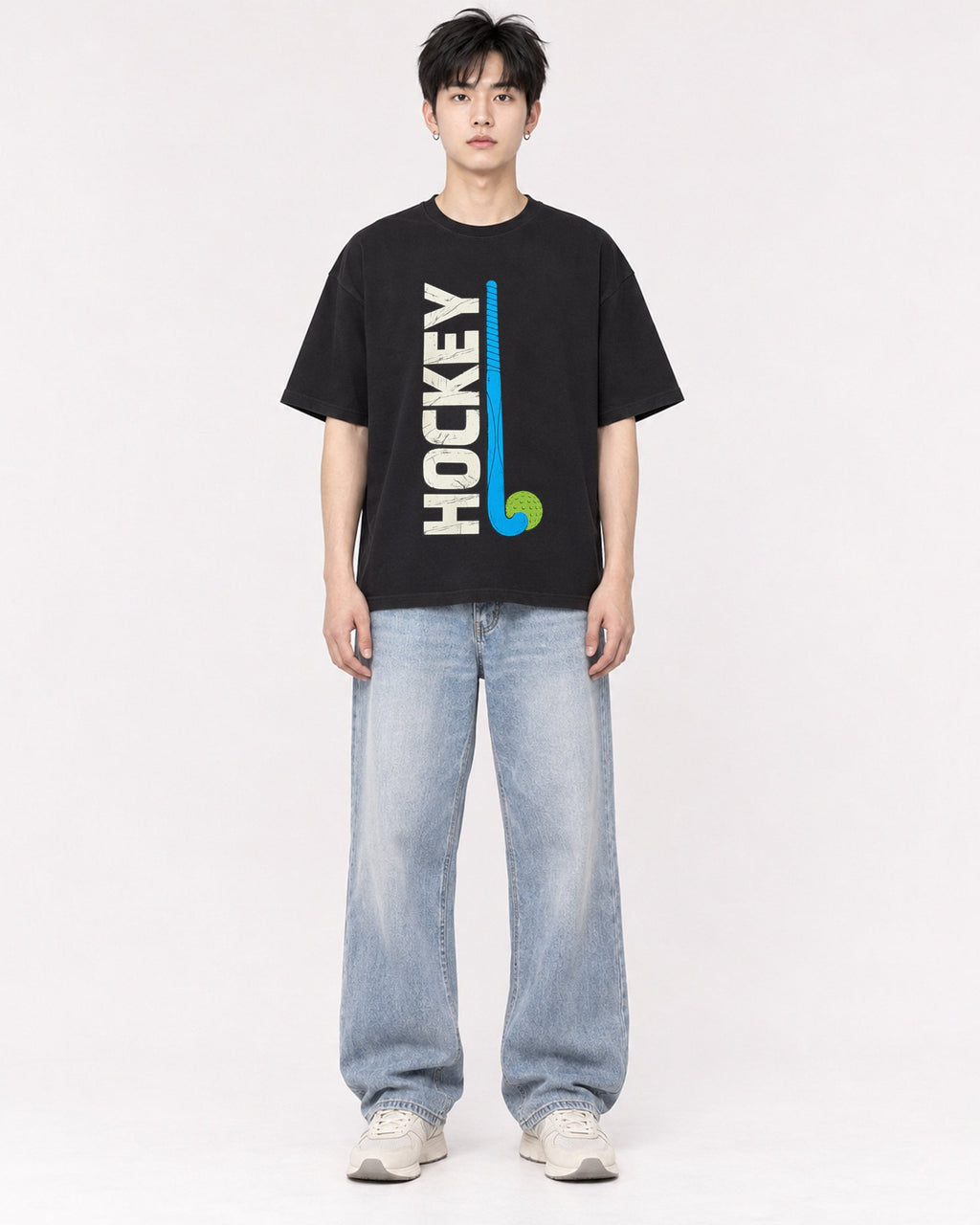 Mockup Boxy Heavyweight Tee Black male full-body 01