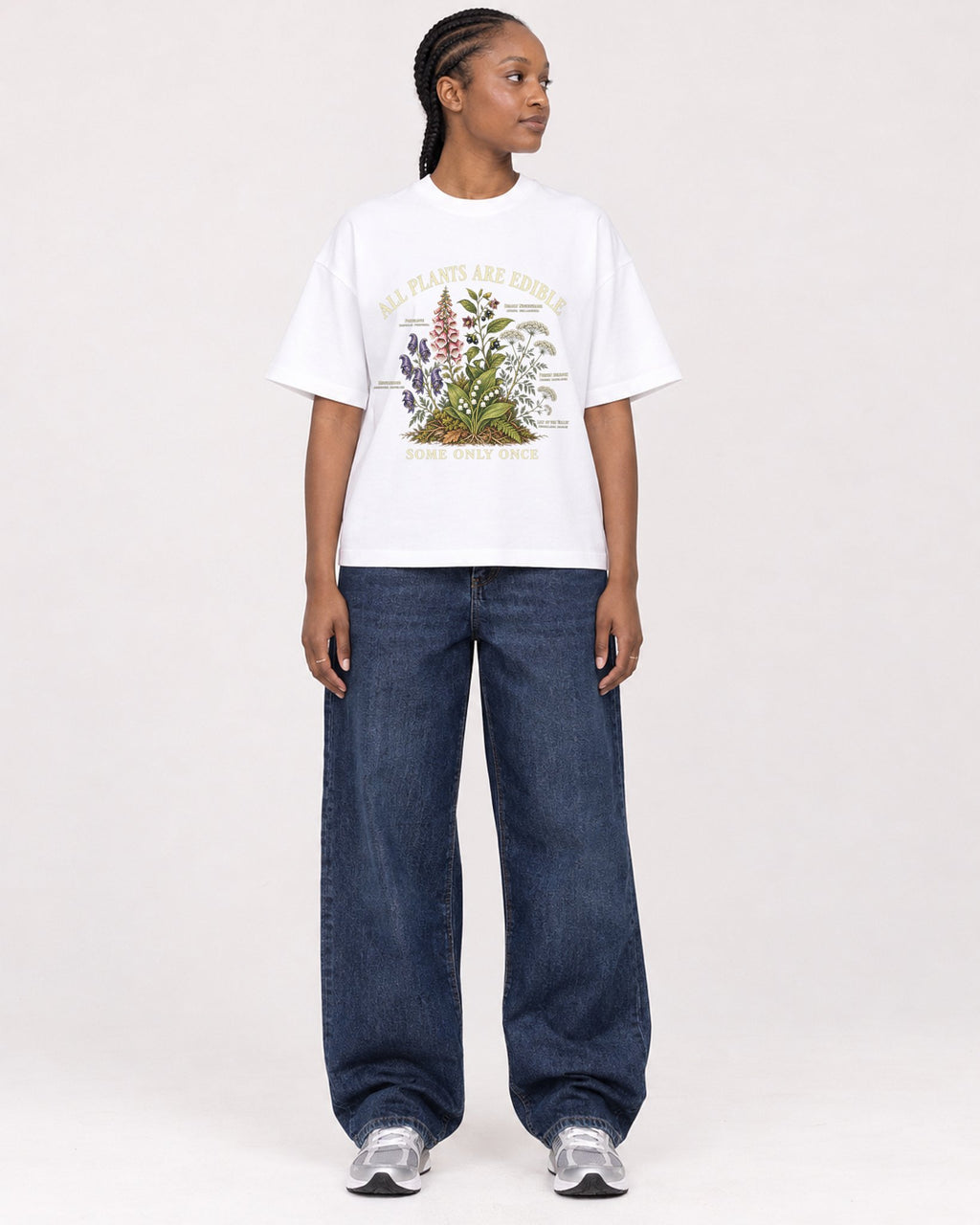 Mockup Boxy Heavyweight Tee White female full-body 44