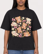 Mockup Boxy Heavyweight Tee Black female close-up 04