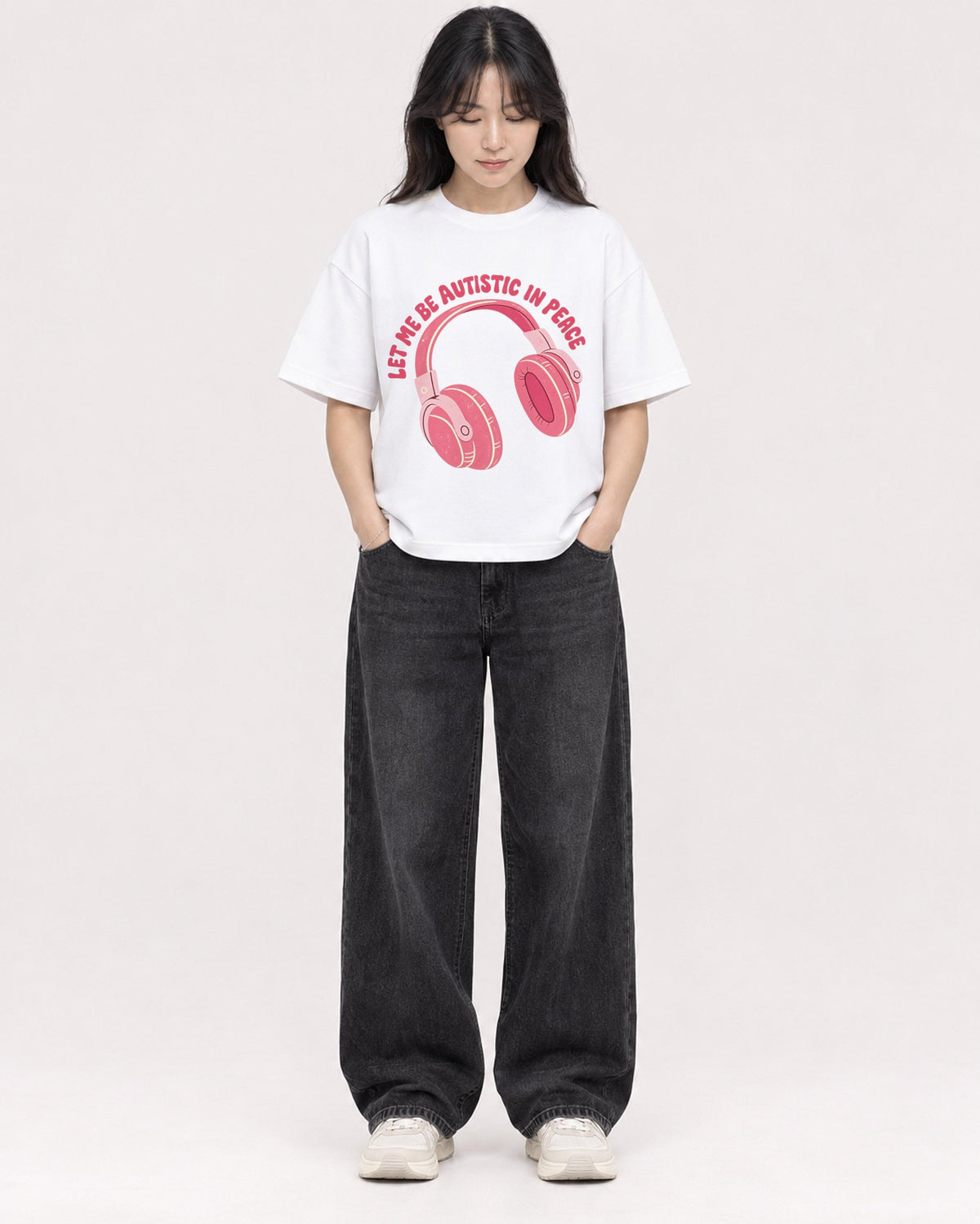 Mockup Boxy Heavyweight Tee White female full-body 13