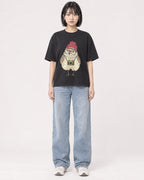 Mockup Boxy Heavyweight Tee Black female full-body 11