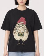 Mockup Boxy Heavyweight Tee Black female close-up 11