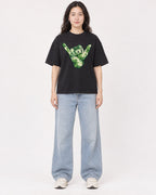 Mockup Boxy Heavyweight Tee Black female full-body 03