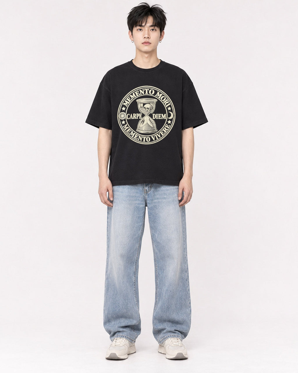 Mockup Boxy Heavyweight Tee Black male full-body 01