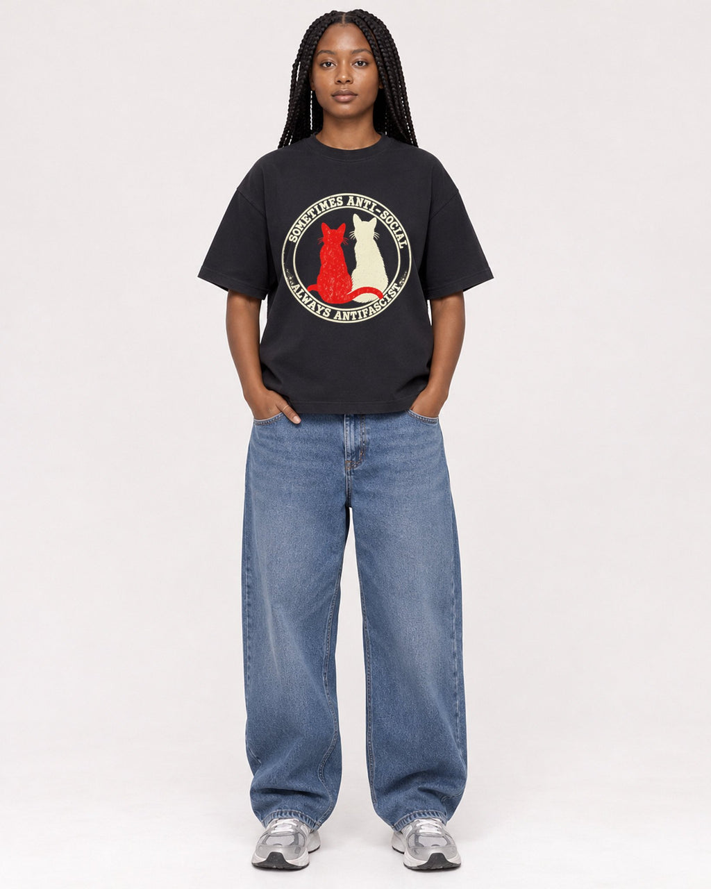 Mockup Boxy Heavyweight Tee Black female full-body 04