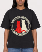 Mockup Boxy Heavyweight Tee Black female close-up 04