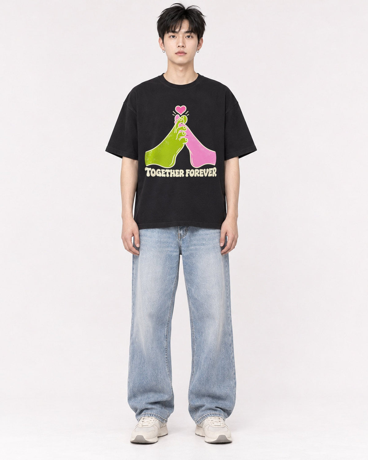 Mockup Boxy Heavyweight Tee Black male full-body 01