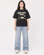 Mockup Boxy Heavyweight Tee Black female full-body 03