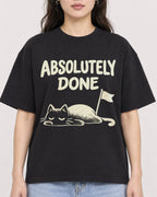 Mockup Boxy Heavyweight Tee Black female close-up 03