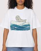 Mockup Boxy Heavyweight Tee White female close-up 05