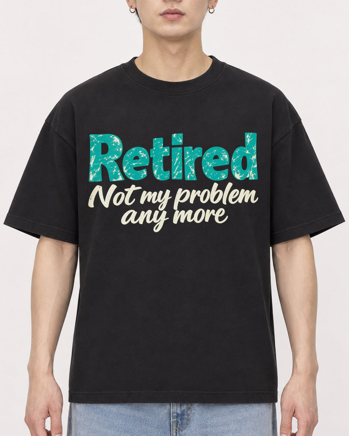 Mockup Boxy Heavyweight Tee Black male close-up 01