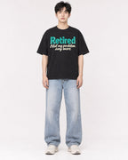 Mockup Boxy Heavyweight Tee Black male full-body 01
