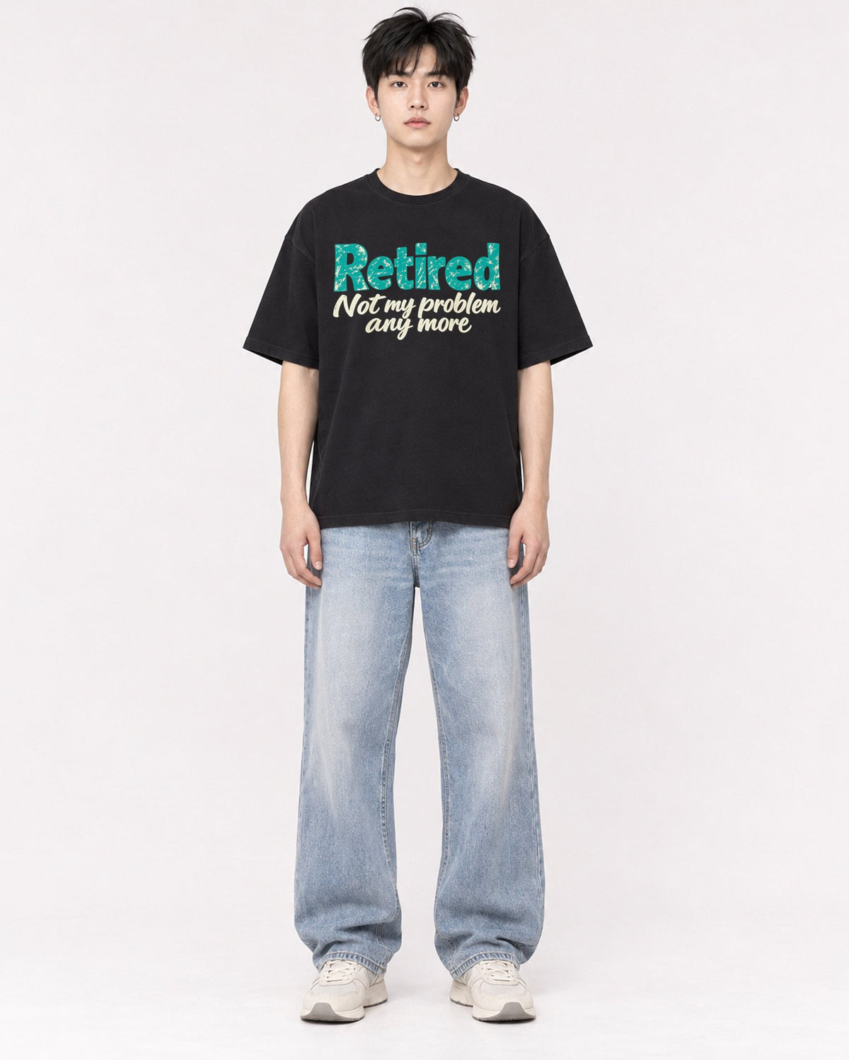 Mockup Boxy Heavyweight Tee Black male full-body 01