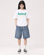 Mockup Boxy Heavyweight Tee White female full-body 01
