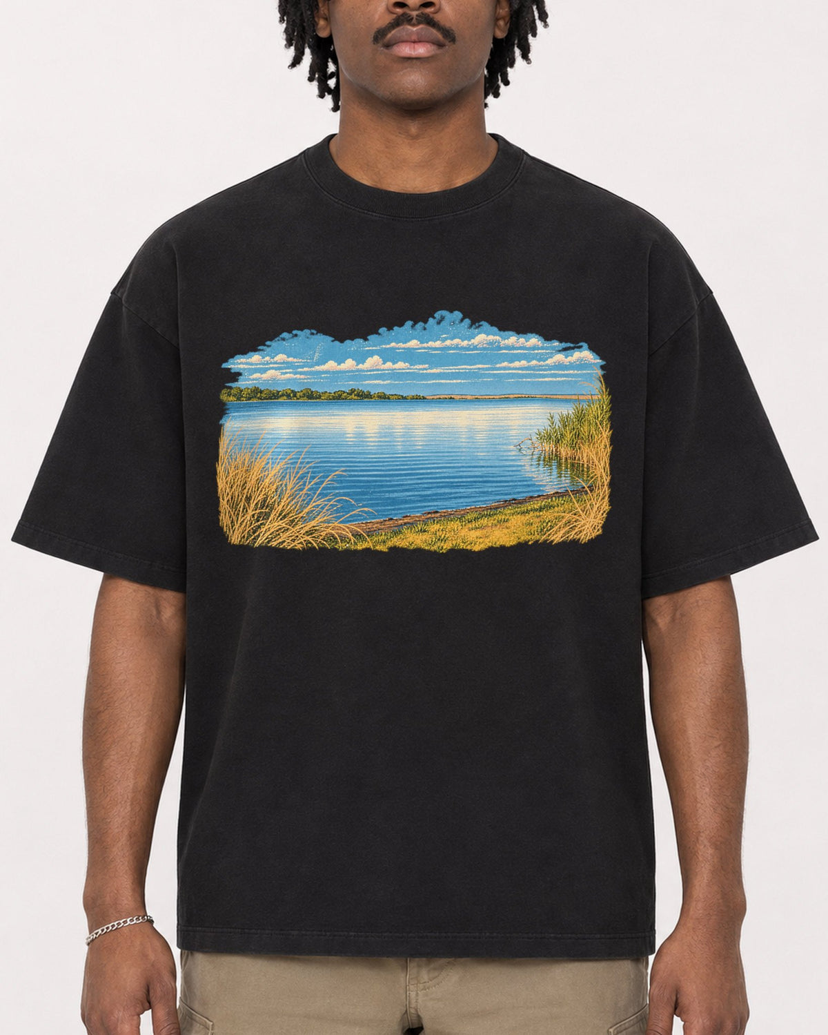 Mockup Boxy Heavyweight Tee Black male close-up 04