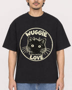 Mockup Boxy Heavyweight Tee Black male close-up 02