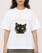 Mockup Boxy Heavyweight Tee White female close-up 02