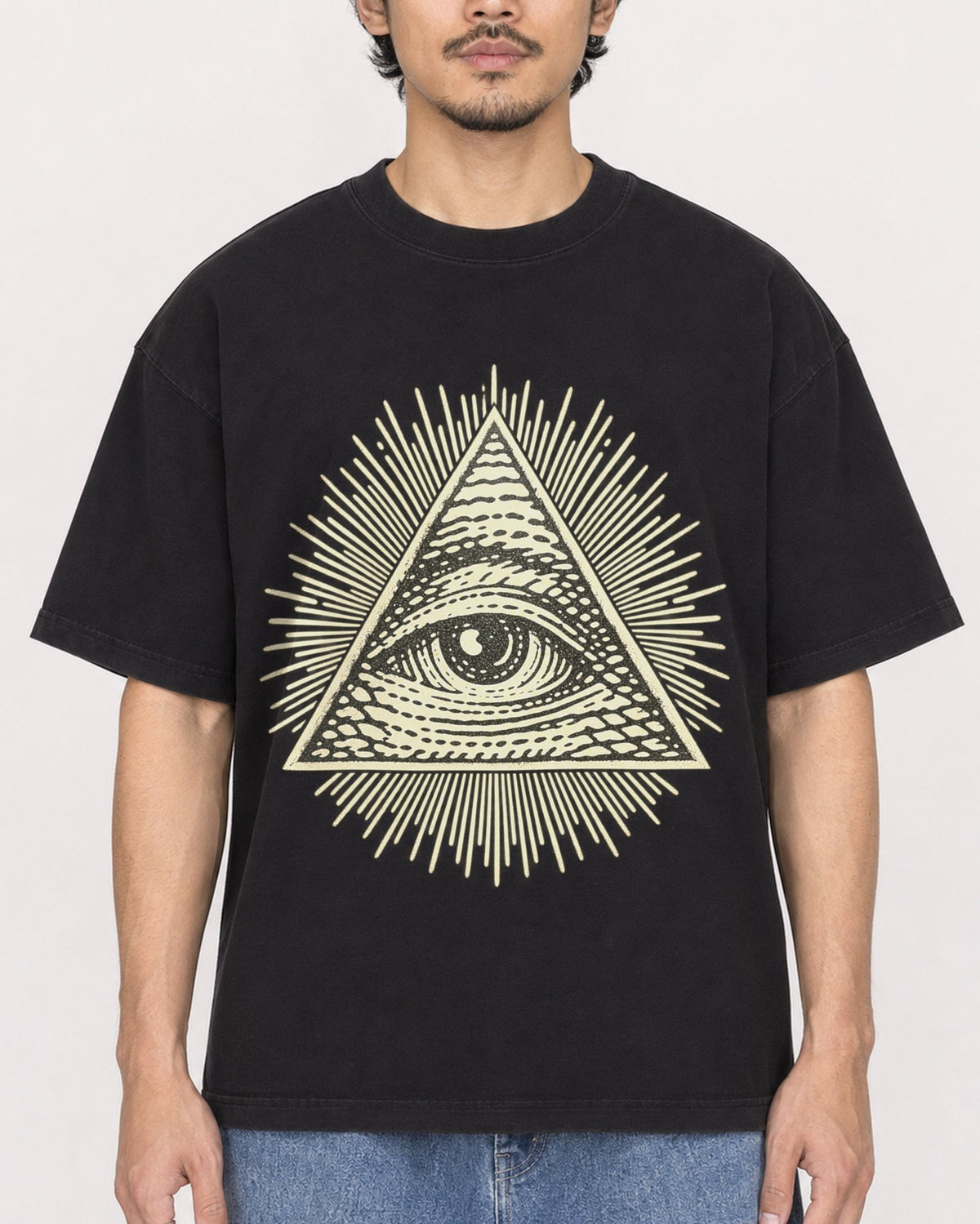 Mockup Boxy Heavyweight Tee Black male close-up 02