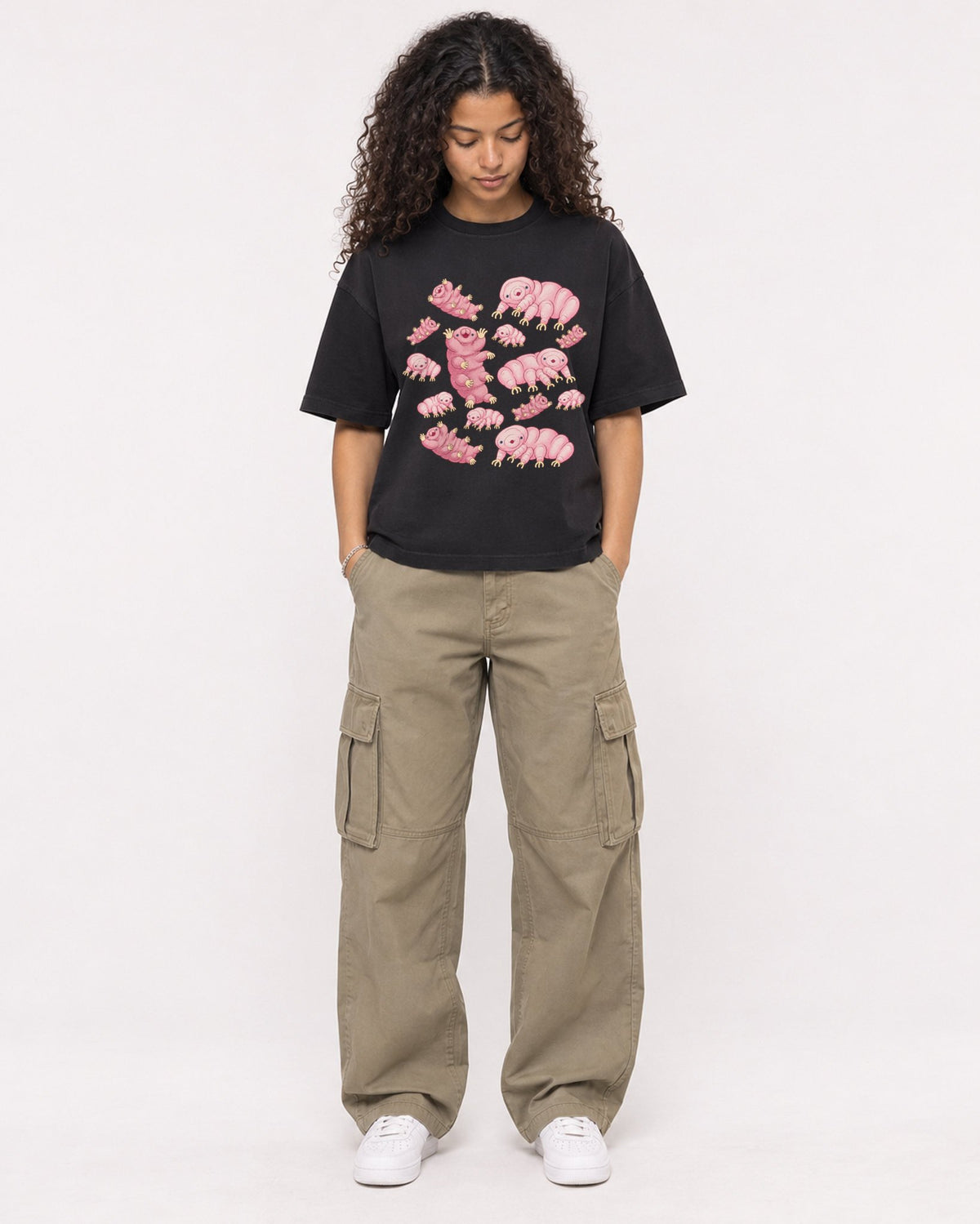 Mockup Boxy Heavyweight Tee Black female full-body 10