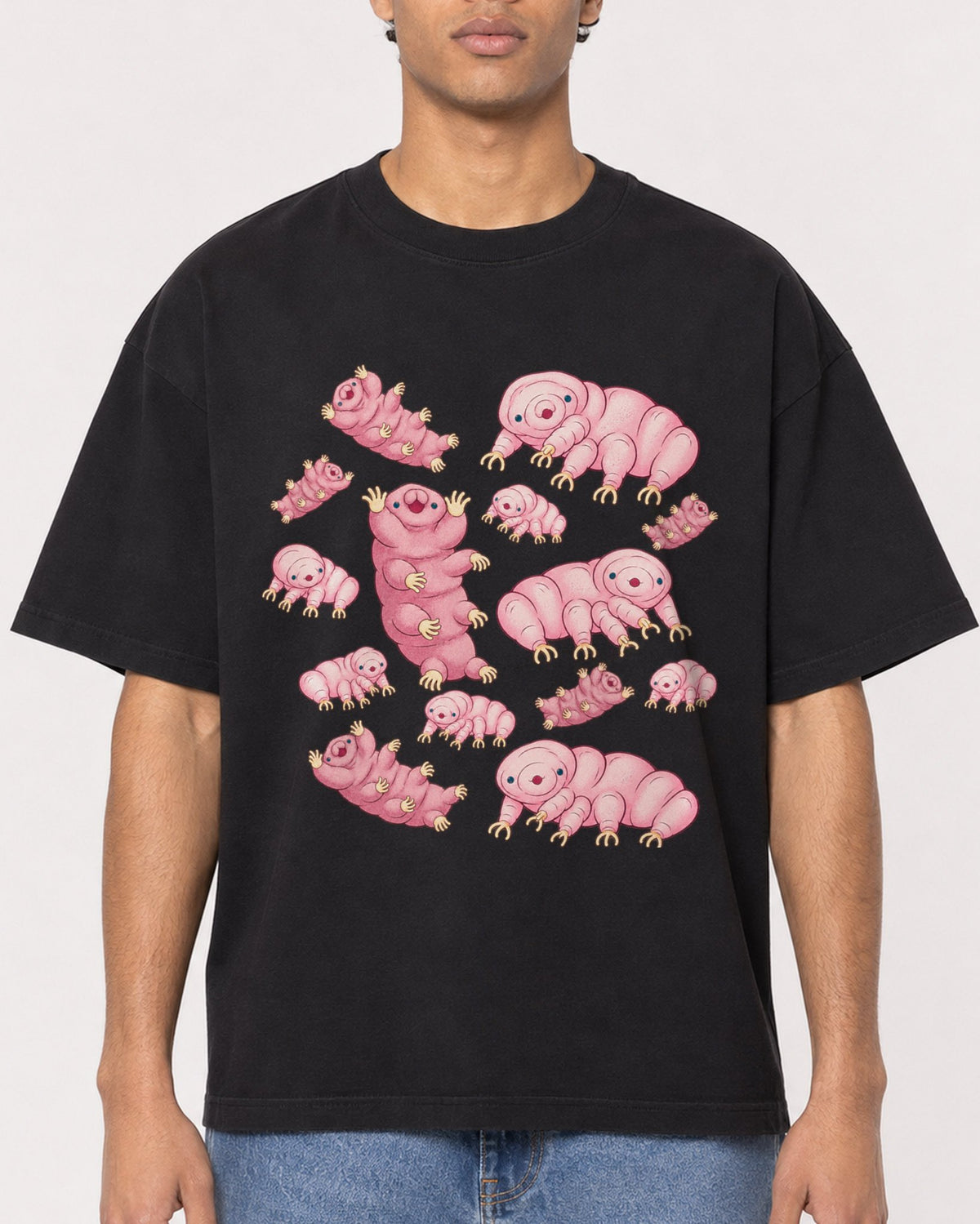 Mockup Boxy Heavyweight Tee Black male close-up 10