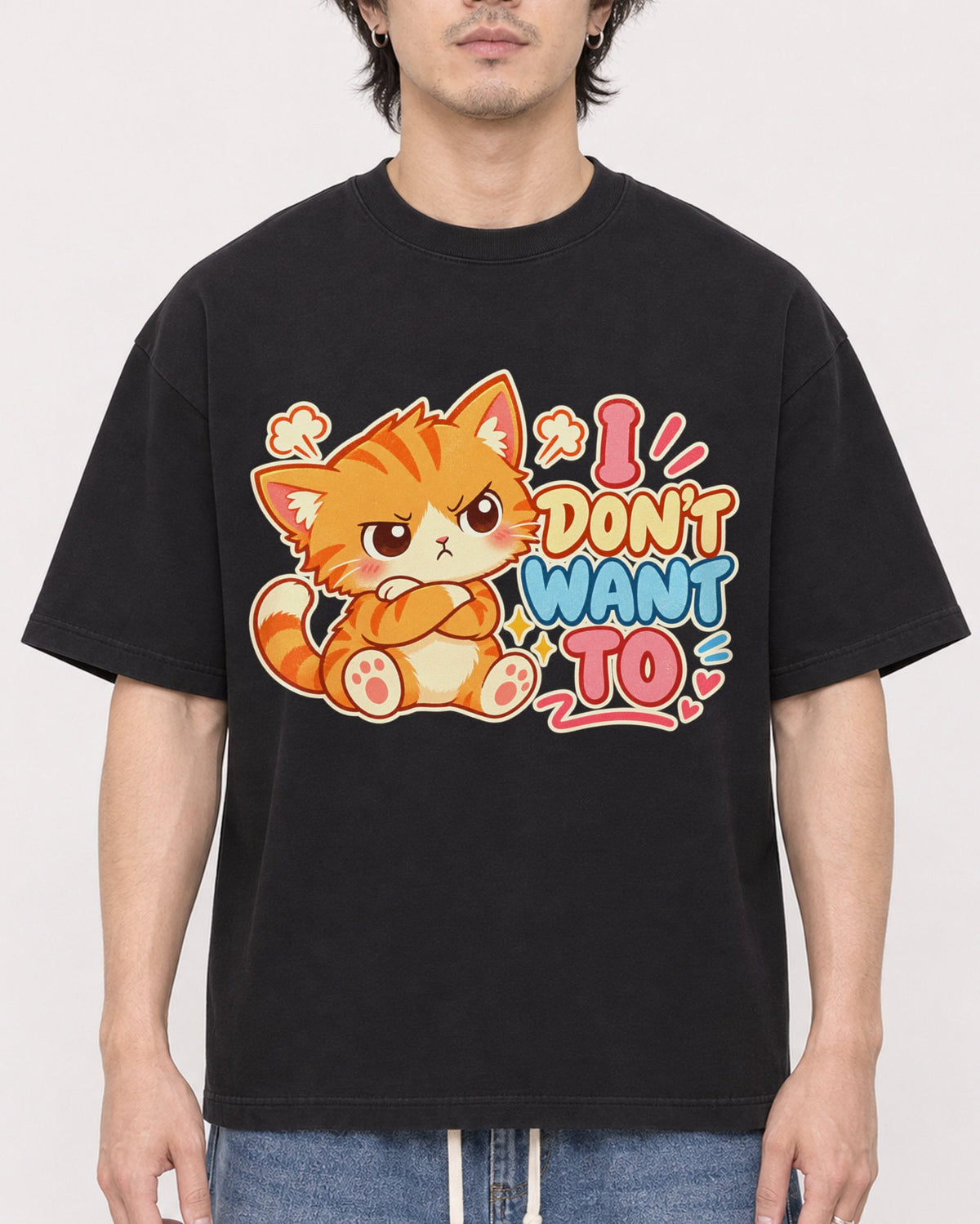 Mockup Boxy Heavyweight Tee Black male close-up 03