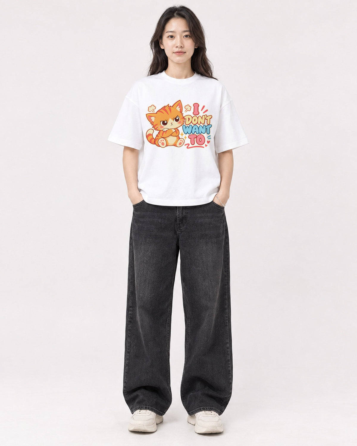 Mockup Boxy Heavyweight Tee White female full-body 03