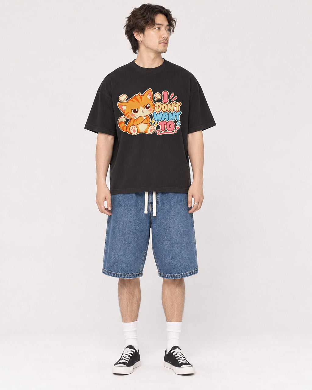 Mockup Boxy Heavyweight Tee Black male full-body 03