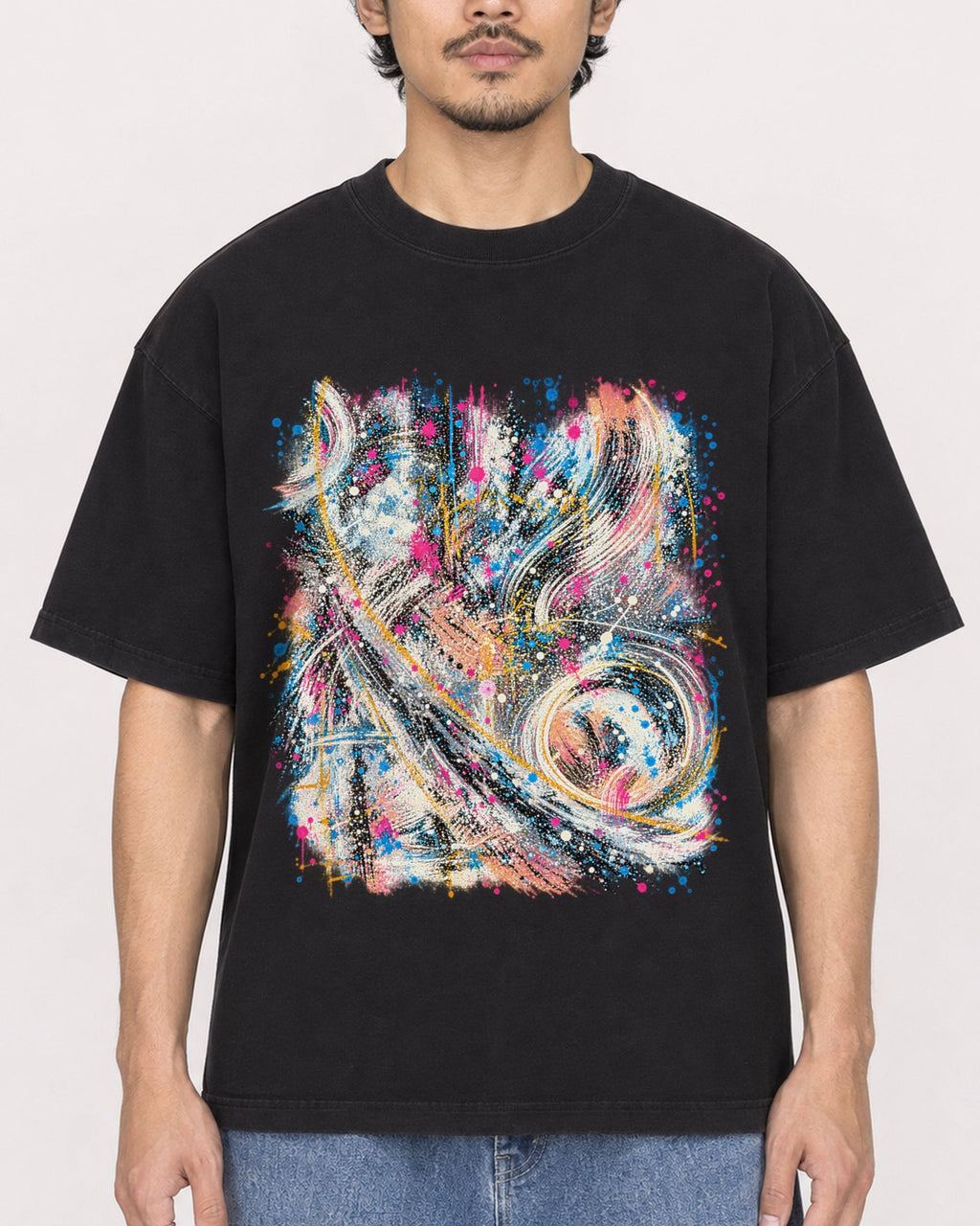 Mockup Boxy Heavyweight Tee Black male close-up 02