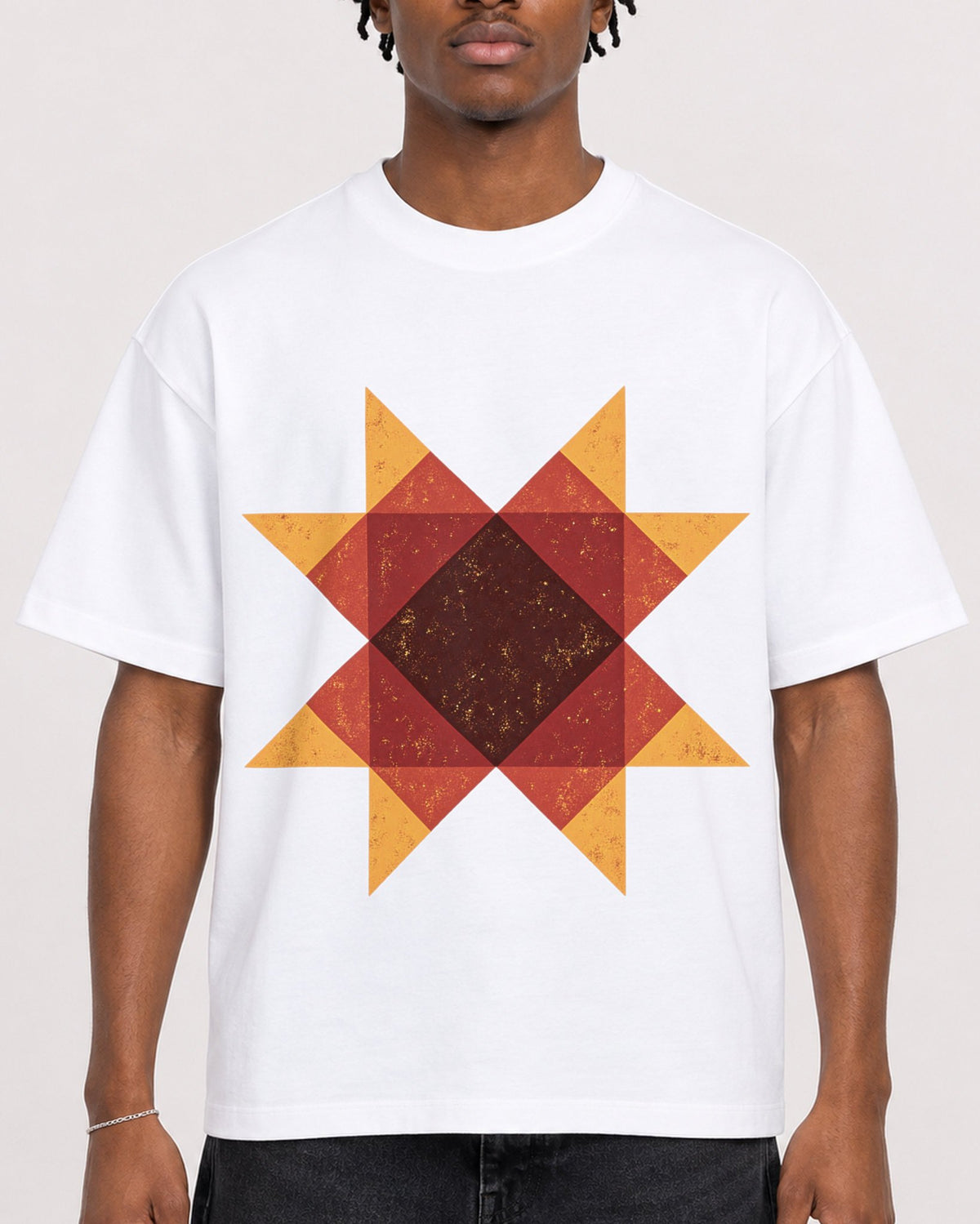 Mockup Boxy Heavyweight Tee White male close-up 05
