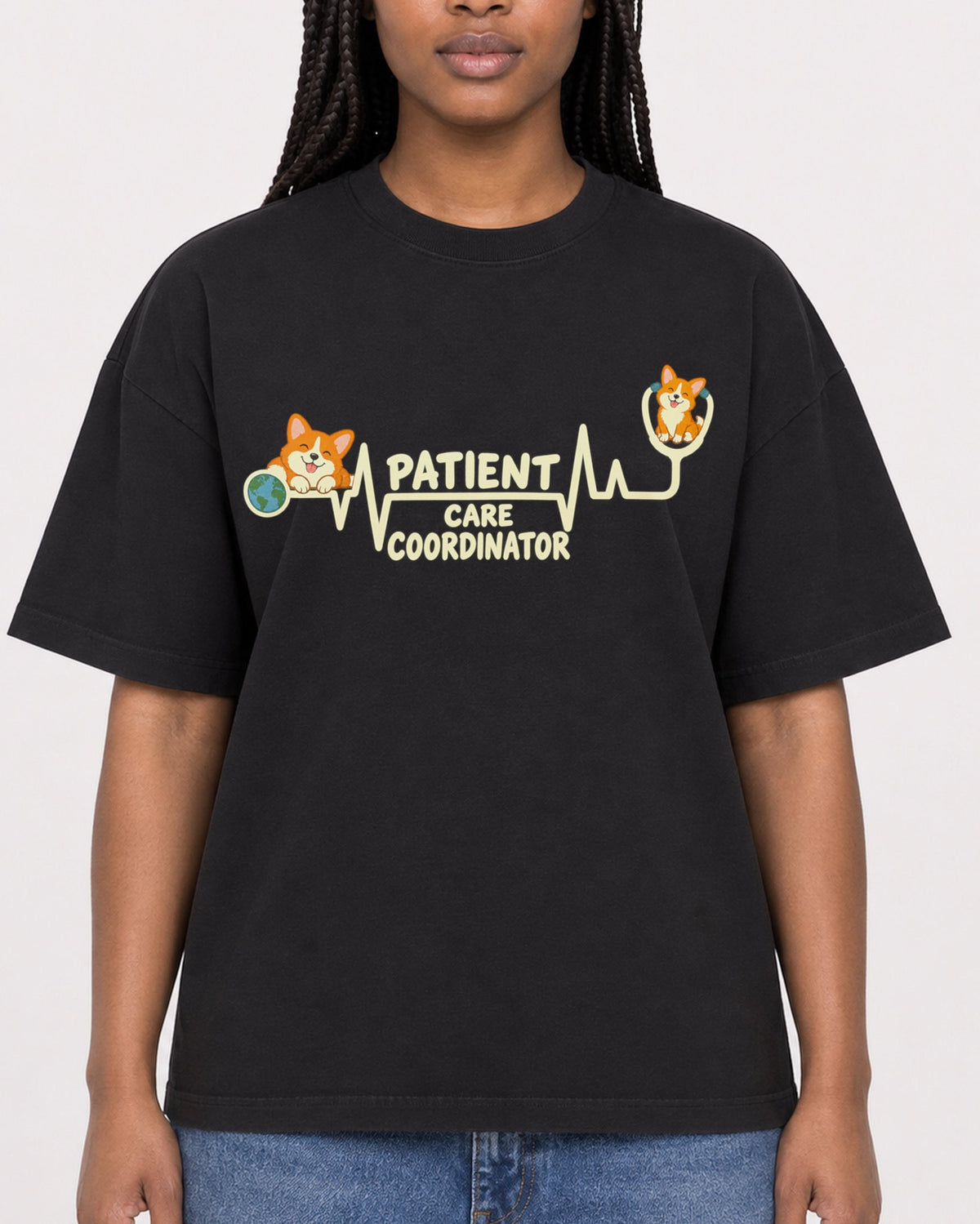 Mockup Boxy Heavyweight Tee Black female close-up 04