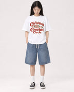 Mockup Boxy Heavyweight Tee White female full-body 01
