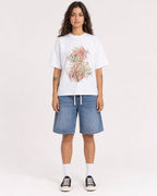 Mockup Boxy Heavyweight Tee White female full-body 06