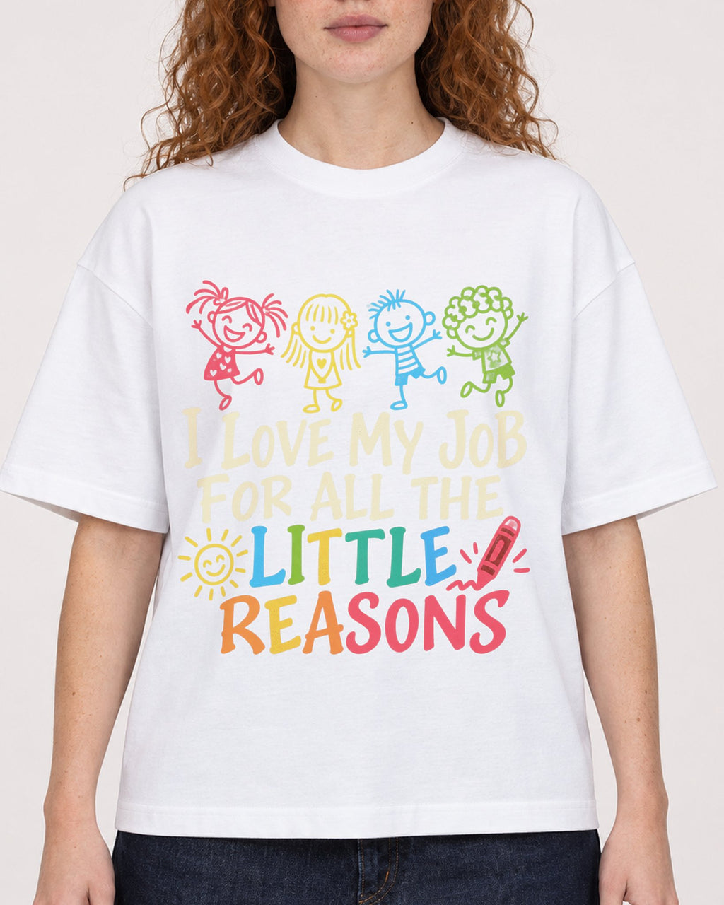 Mockup Boxy Heavyweight Tee White female close-up 09