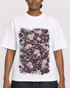 Mockup Boxy Heavyweight Tee White female close-up 34