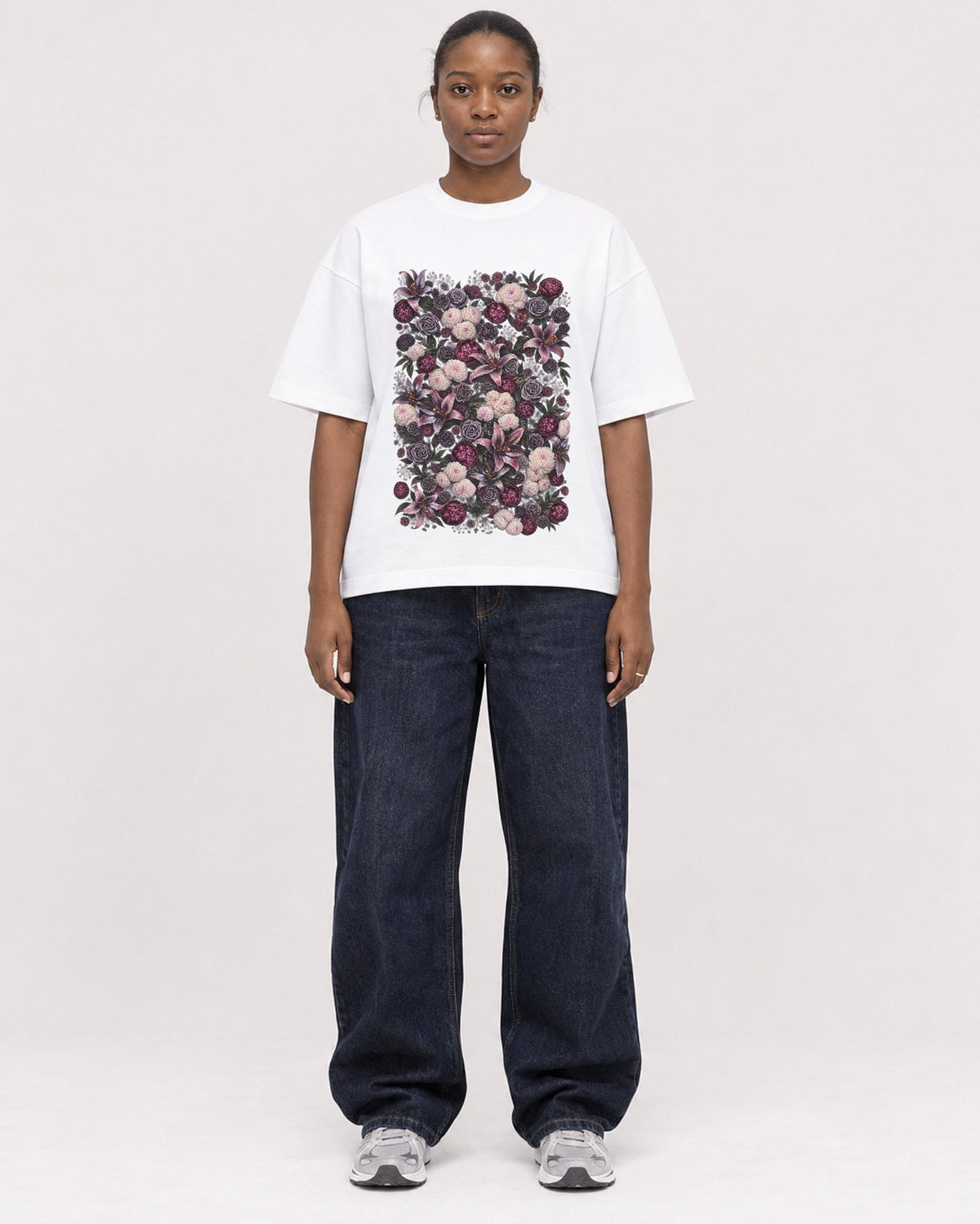 Mockup Boxy Heavyweight Tee White female full-body 34