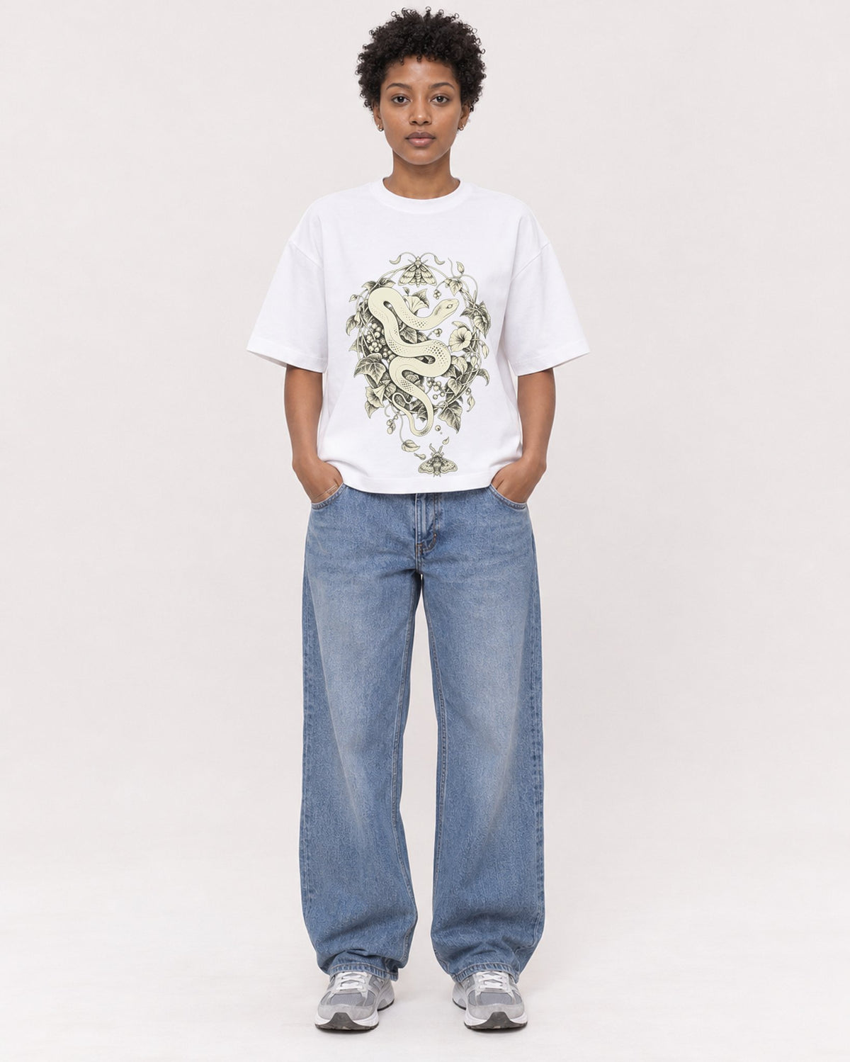 Mockup Boxy Heavyweight Tee White female full-body 35